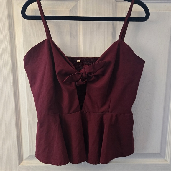 Tops - Women's Cropped Spaghetti Strap Top